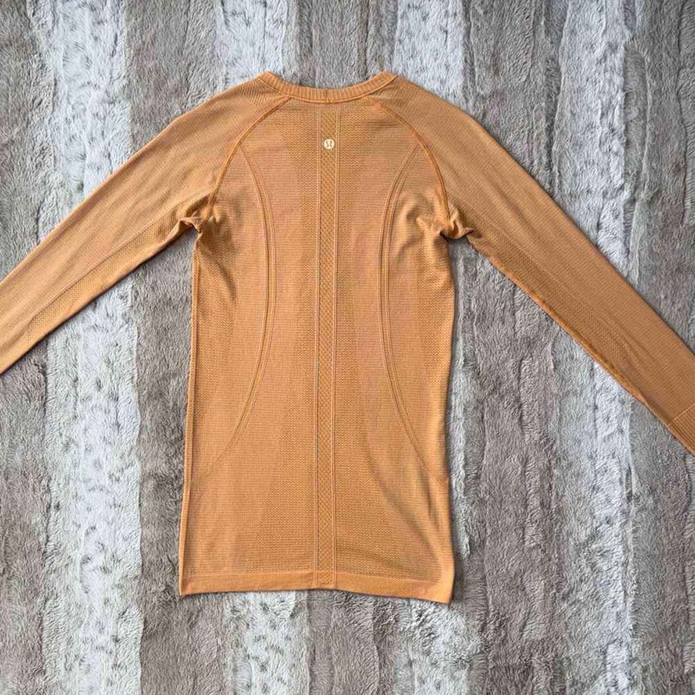 Lululemon🍋Run: Swiftly Tech Long Sleeve Heathered Creamsicle Pop Size 4 - Picture 5 of 16